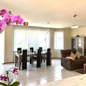  Apartment La Vie A