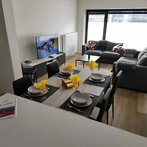  Apartment Laurina's Cove